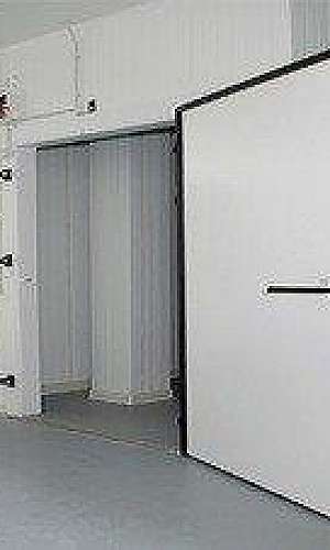 Manutenção de câmaras frias Manutenção de câmaras frias